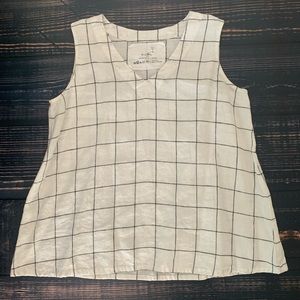 Not Perfect Linen v neck tank
